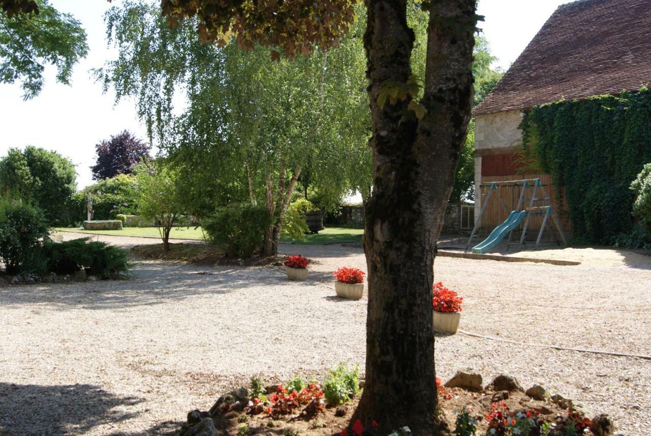 La Bihourderie Bed & Breakfast Azay-sur-Indre Exterior photo